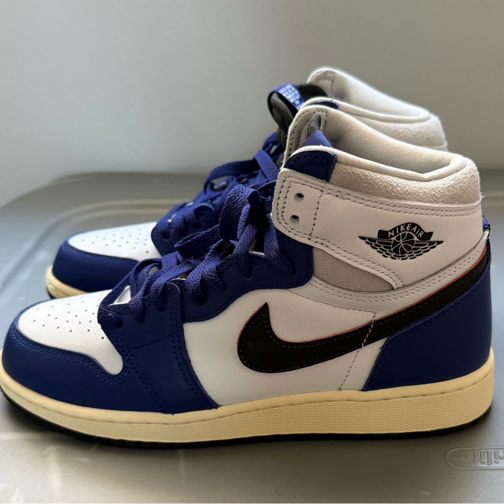 Air Jordan 1 Retro High OG “Rare Air”